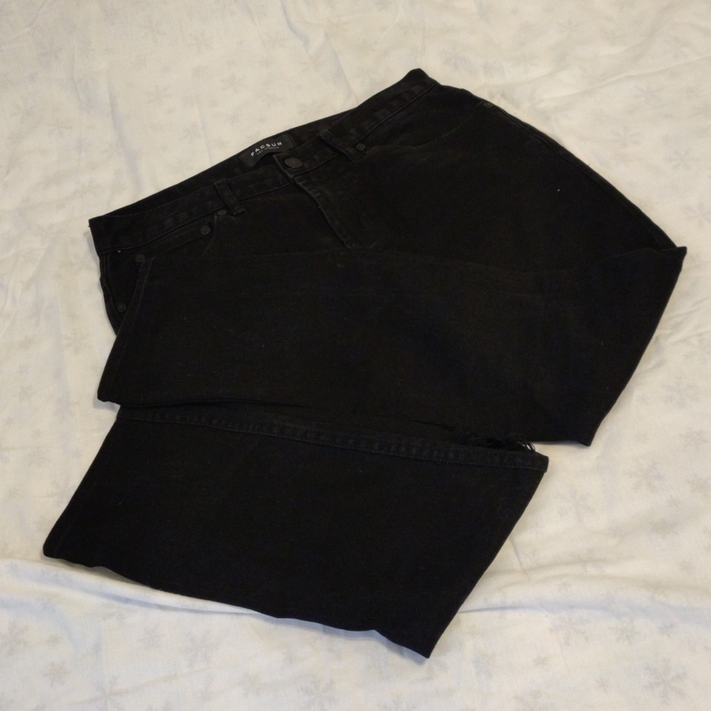 Pacsun.  Men's ripped Knee Jean Pants.